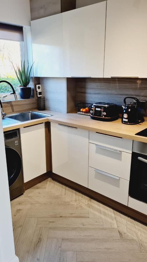 Appartement Beautiful 2Bed House With Garden, Walking Distance To Town - Free Parking à Glasgow Extérieur photo