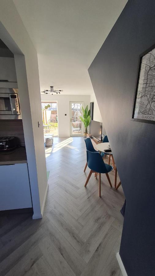 Appartement Beautiful 2Bed House With Garden, Walking Distance To Town - Free Parking à Glasgow Extérieur photo
